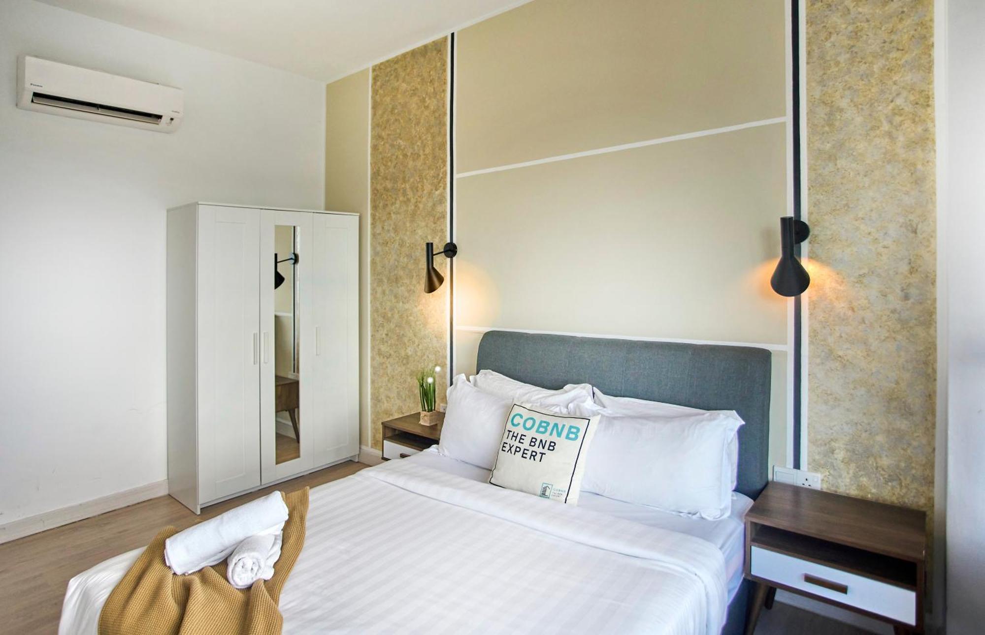Arte Plus Klcc Designer Suites By Cobnb 吉隆坡 外观 照片